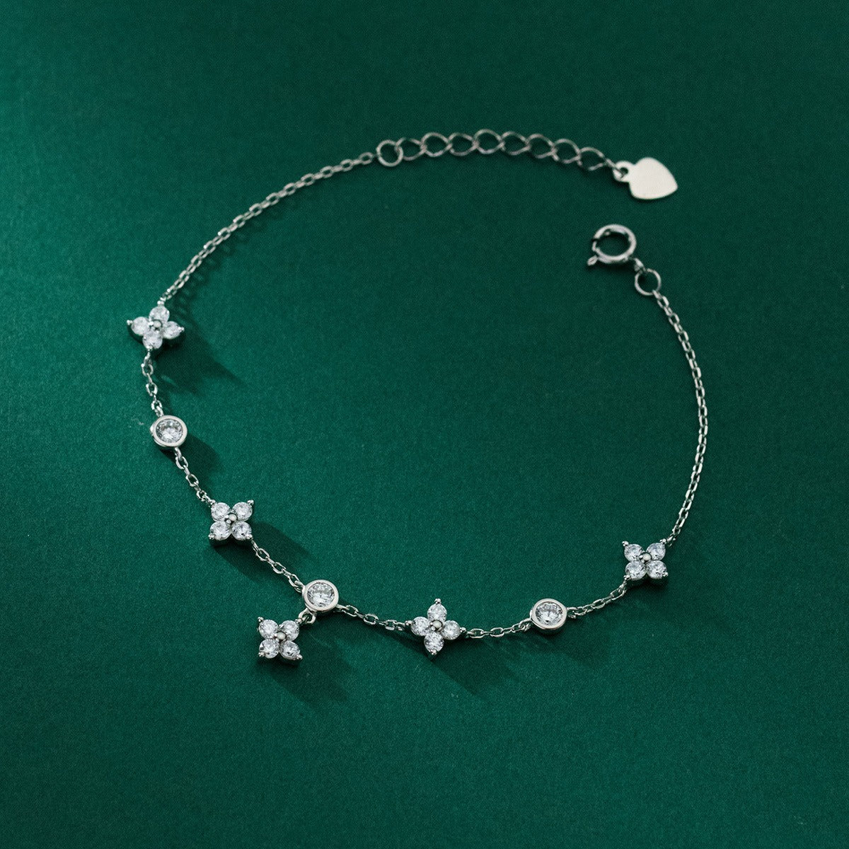 S925 Sterling Silver Austrian Crystals Inlaid Four Petals Flower Bracelet - Frimunt Clothing Co.