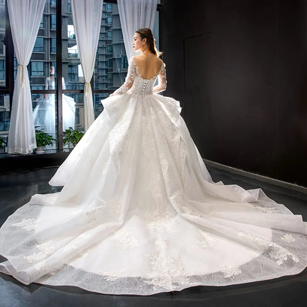 Julia Kui High-End Vintage Princess Silhouette Wedding Gown - Frimunt Clothing Co.
