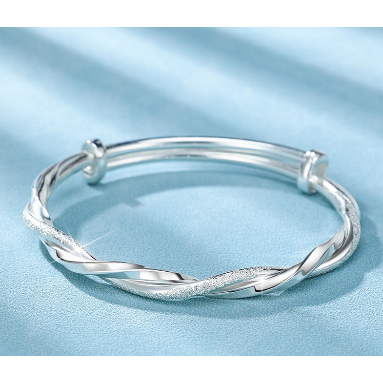 Silver Plated Mobius Ring Bracelet For Women - Frimunt Clothing Co.