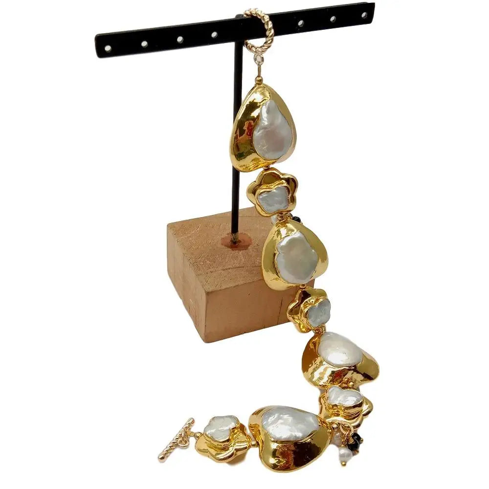 Cultured White Keshi Pearl Heart & Butterfly Bracelet - Frimunt Clothing Co.