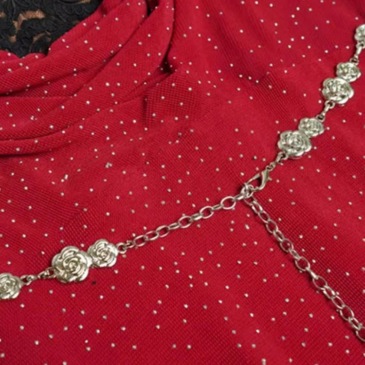 Hermoso vestido de mujer con cuello alto de encaje, falda larga tipo trompeta y bajo remachado