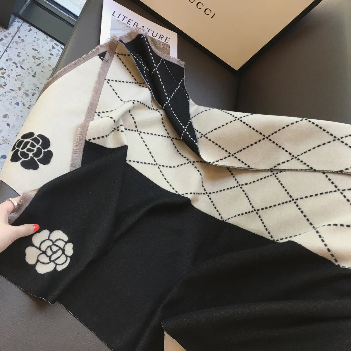 Women's Fashion Luxury Shawl Scarf Printed Flower Warm Cashmere - Frimunt Clothing Co.