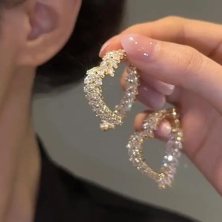 New Design Luxury Gold Zircon Heart feaCrystal Leaves Earrings - Frimunt Clothing Co.