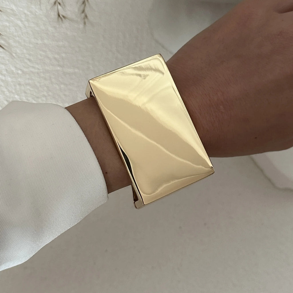 Chunky Wide Embrace Bracelet Bangle Stainless Steel Gold Color - Frimunt Clothing Co.