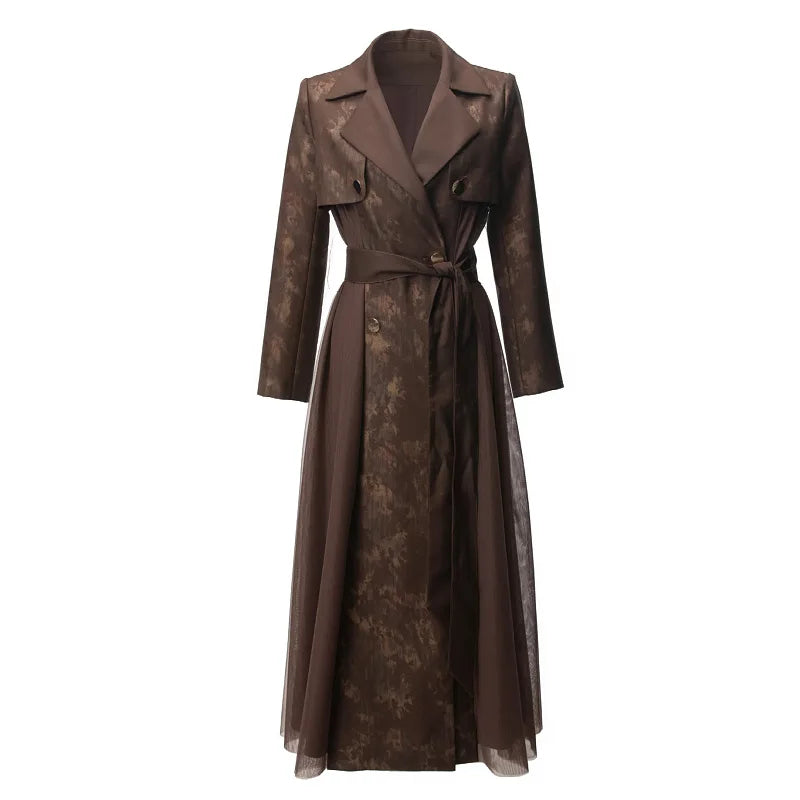 Gabardina cruzada con pliegues y cinturón de malla estampada retro francesa