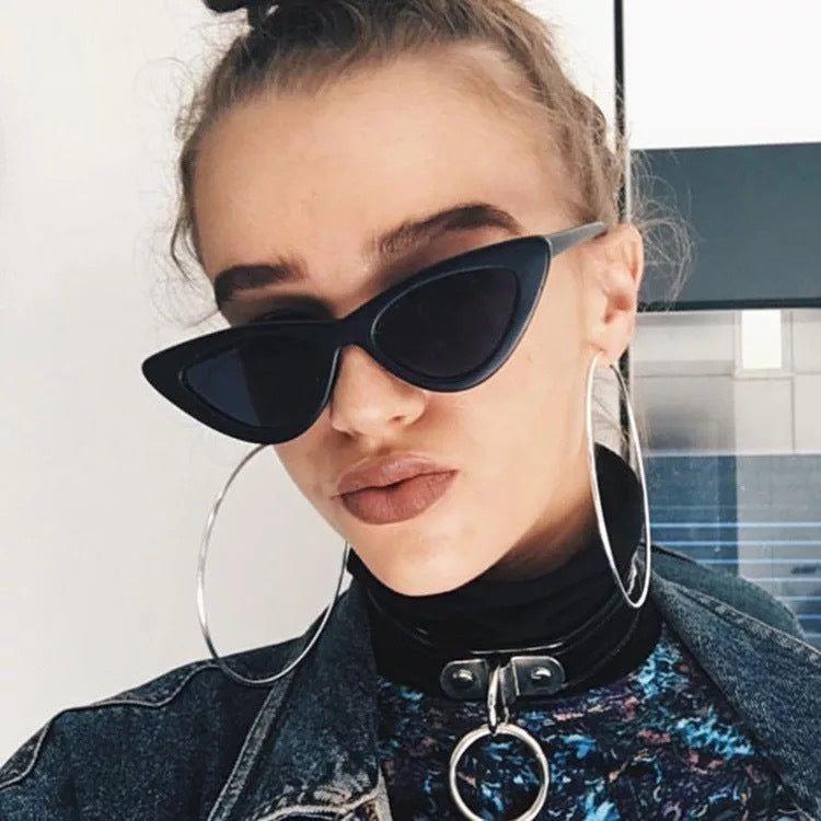 Retro Triangle Cat-eye Sunglasses - Frimunt Clothing Co.