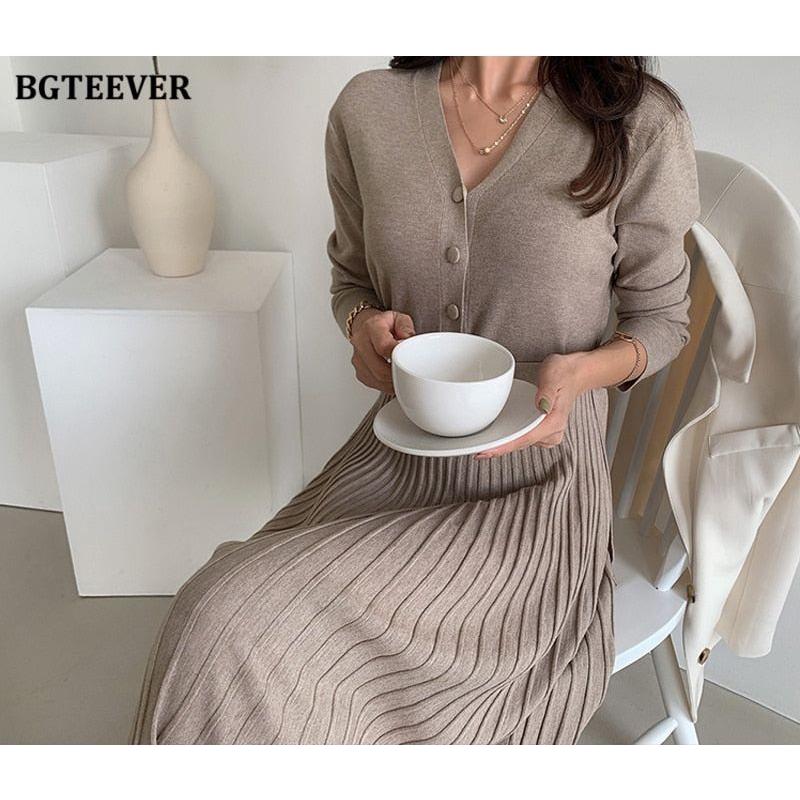 Elegant V-Neck Autumn Winter Knitted Belted Pleated Women's Long Dress - Frimunt Clothing Co.