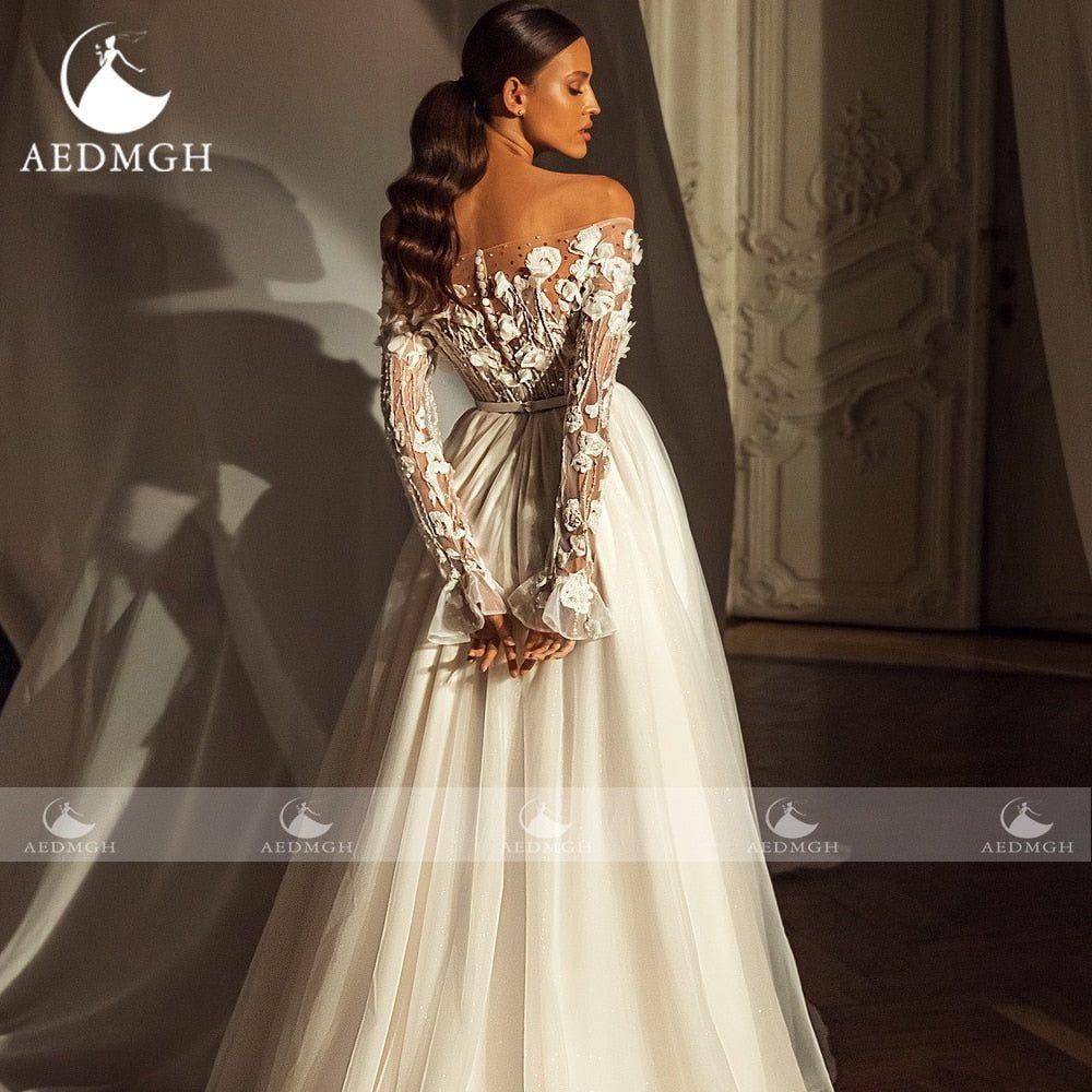 Evelyn Romantic 3D Flowers Wedding Dress Boat Neck Long Sleeve Beaded Appliques - Frimunt Clothing Co.