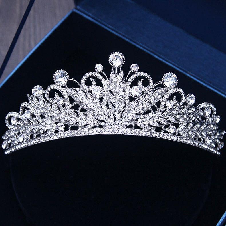 Baroque Vintage Silver or Gold Crystal Flowers Beads Tiaras - Frimunt Clothing Co.