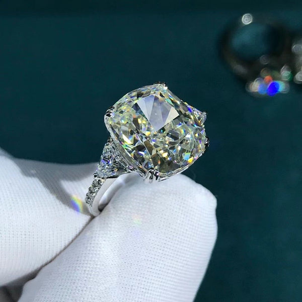 Luxury 925 Sterling Silver 5 CT Cushion Cut Created Moissanite Gemstone Diamonds Wedding Engagement Ring Fine Jewelry