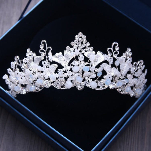 Baroque Vintage Silver or Gold Crystal Flowers Beads Tiaras - Frimunt Clothing Co.