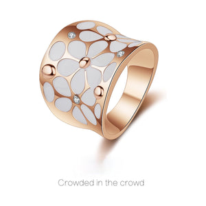 Exquisite Enamel Flower Ring Rose Gold With Delicate Crystals