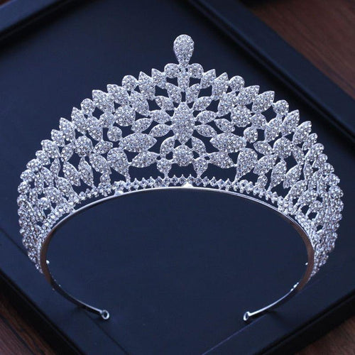 Baroque Vintage Silver or Gold Crystal Flowers Beads Tiaras - Frimunt Clothing Co.