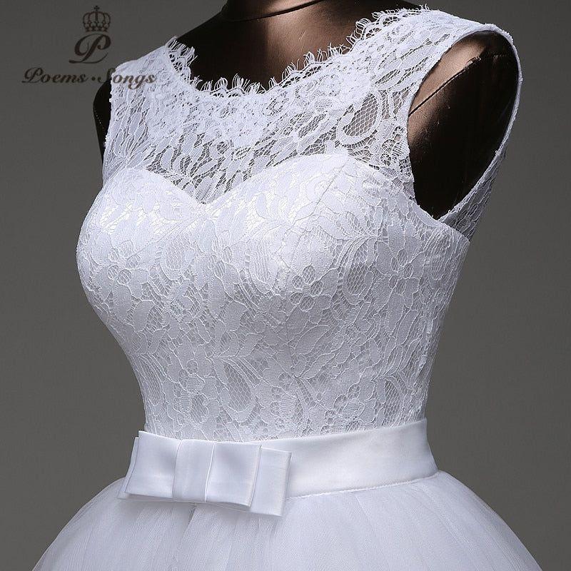 Lorraine Mermaid Wedding Dress With Detachable Train - Frimunt Clothing Co.