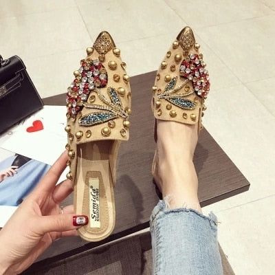 Women's Flat Shoes Metal Studs & Crystals Cherry Embroidery Spring New Metal Pointed Toe Loafers