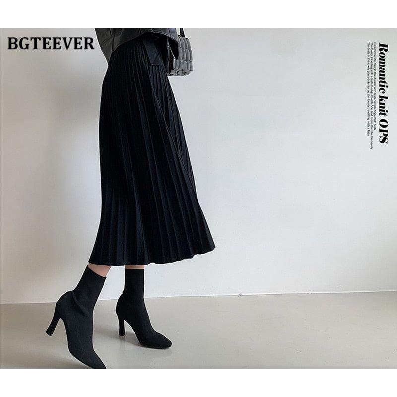 Elegant V-Neck Autumn Winter Knitted Belted Pleated Women's Long Dress - Frimunt Clothing Co.