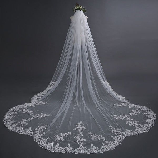 High Quality Cathedral Lace Bridal Veils 1Tier With Comb