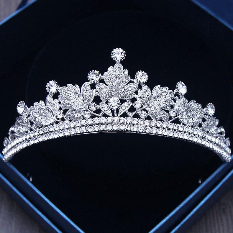 Baroque Vintage Silver or Gold Crystal Flowers Beads Tiaras - Frimunt Clothing Co.