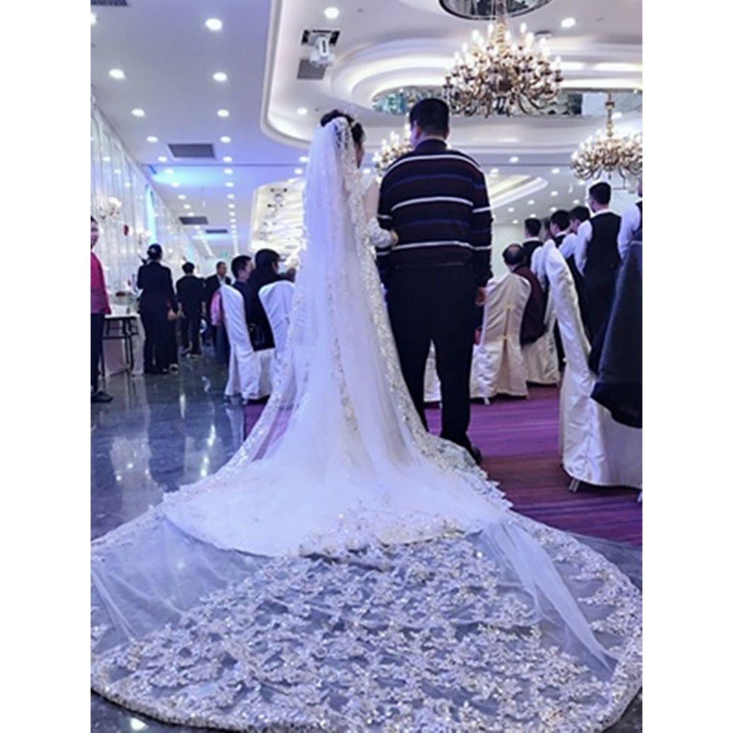 Sparkling Sequins Cathedral Bridal Veils Lace Edge 1 Layer With Metal Comb 3M 4M 5M Long - Frimunt Clothing Co.
