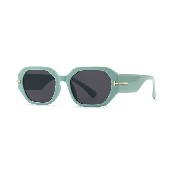 Women Retro Style Sunglasses Big Frame Design UV400 - Frimunt Clothing Co.