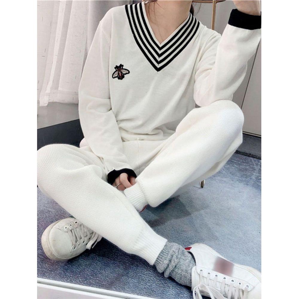 European Style Spring Autumn Women Bee Embroidery Sweater Elegant V-neck Knitted Loose Striped Long Sleeve Pullover - Frimunt Clothing Co.