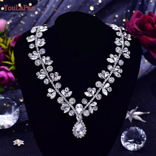 Bridal Sparkling Rhinestone Necklace Luxury Bridal Jewelry - Frimunt Clothing Co.