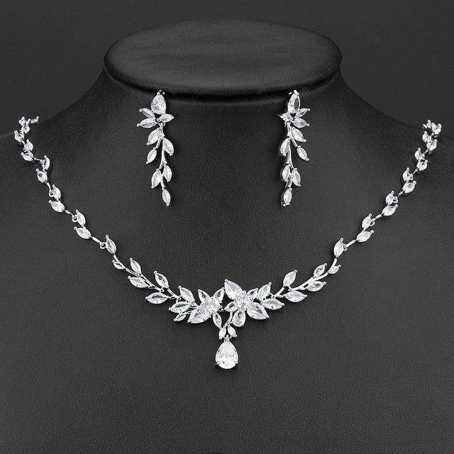 Gorgeous Cubic Zircon Wedding Tiara Headband Queen Princess Pageant Crown Bridal Jewelry - Frimunt Clothing Co.