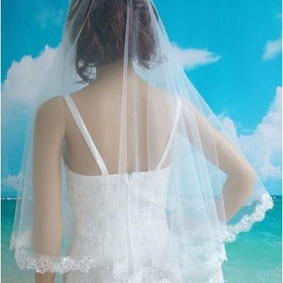 White Lace Edge White Tulle Short Bridal Wedding Veils One Tier Sequined 120cm - Frimunt Clothing Co.