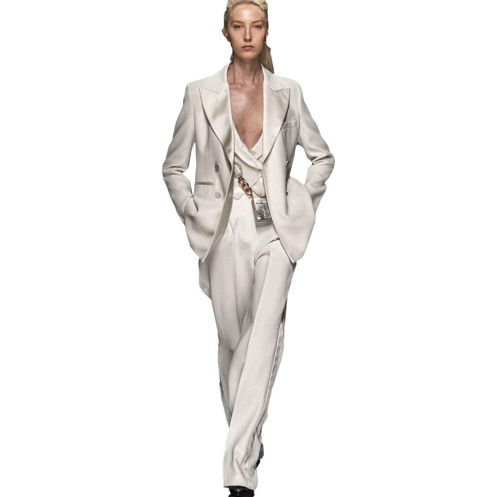 Catwalk Satin Peaked Lapel Custom Made Women 3 Pieces Suit - Frimunt Clothing Co.
