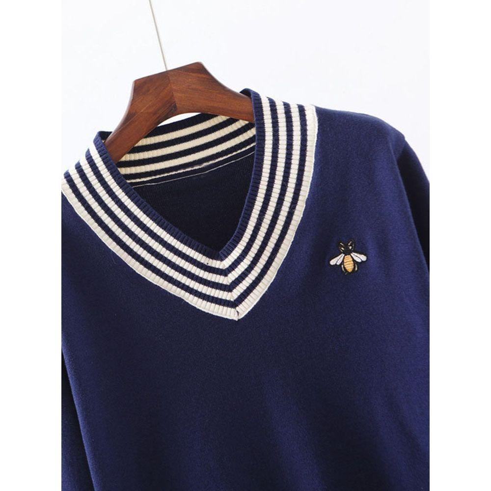 European Style Spring Autumn Women Bee Embroidery Sweater Elegant V-neck Knitted Loose Striped Long Sleeve Pullover - Frimunt Clothing Co.